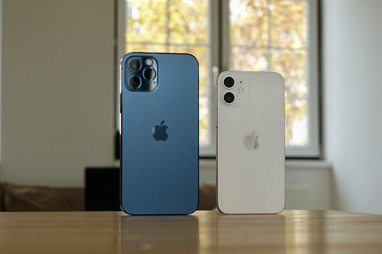 Read more about the article iPhone 12 Launched in the UAE- Let’s Get to the Details